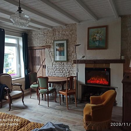 Chez Marek Et Urszula Bed & Breakfast Le Langon Exterior foto